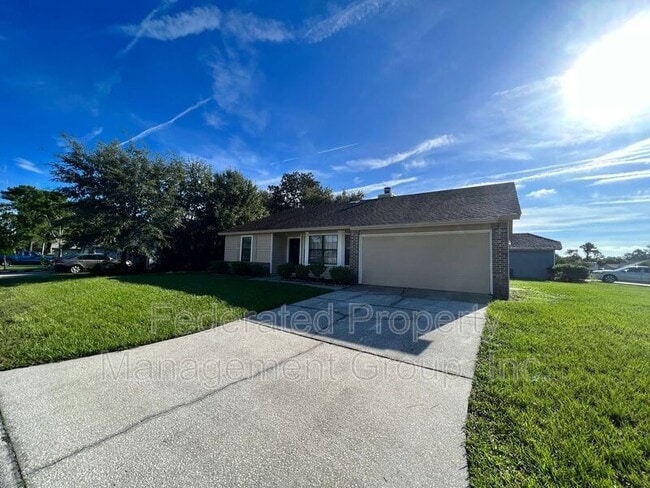 Foto del edificio - 13326 Currituck Dr N