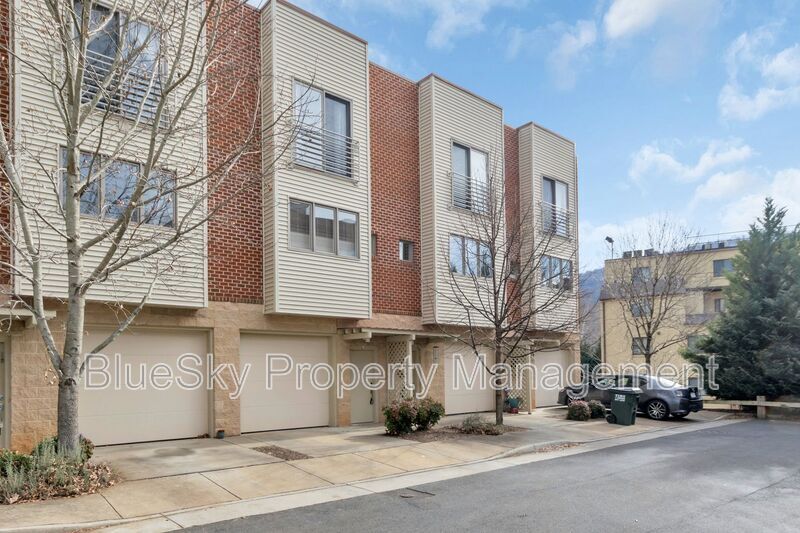 Foto principal - 1013 Linden Ave