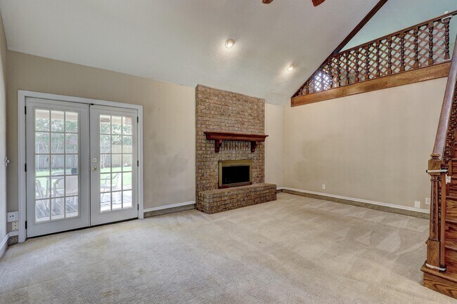 Building Photo - 2131 Jazzman Dr