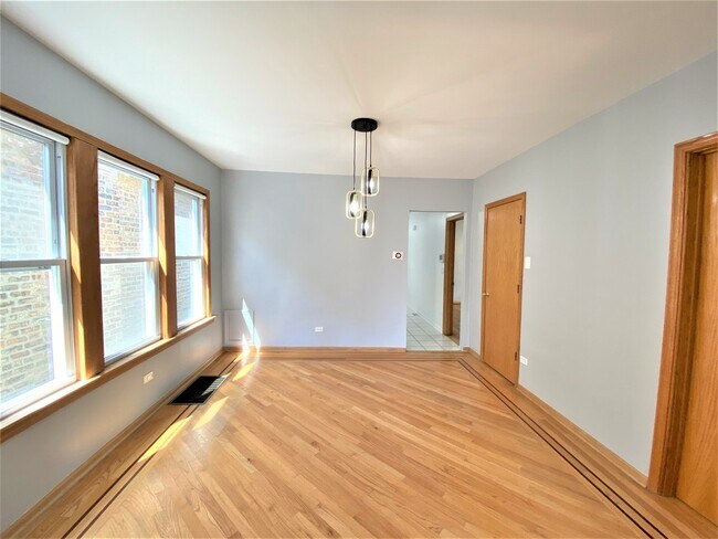 Building Photo - 4716 N Kewanee Ave