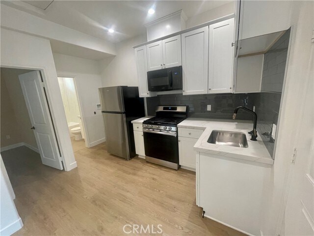 Foto del edificio - 1002 English St