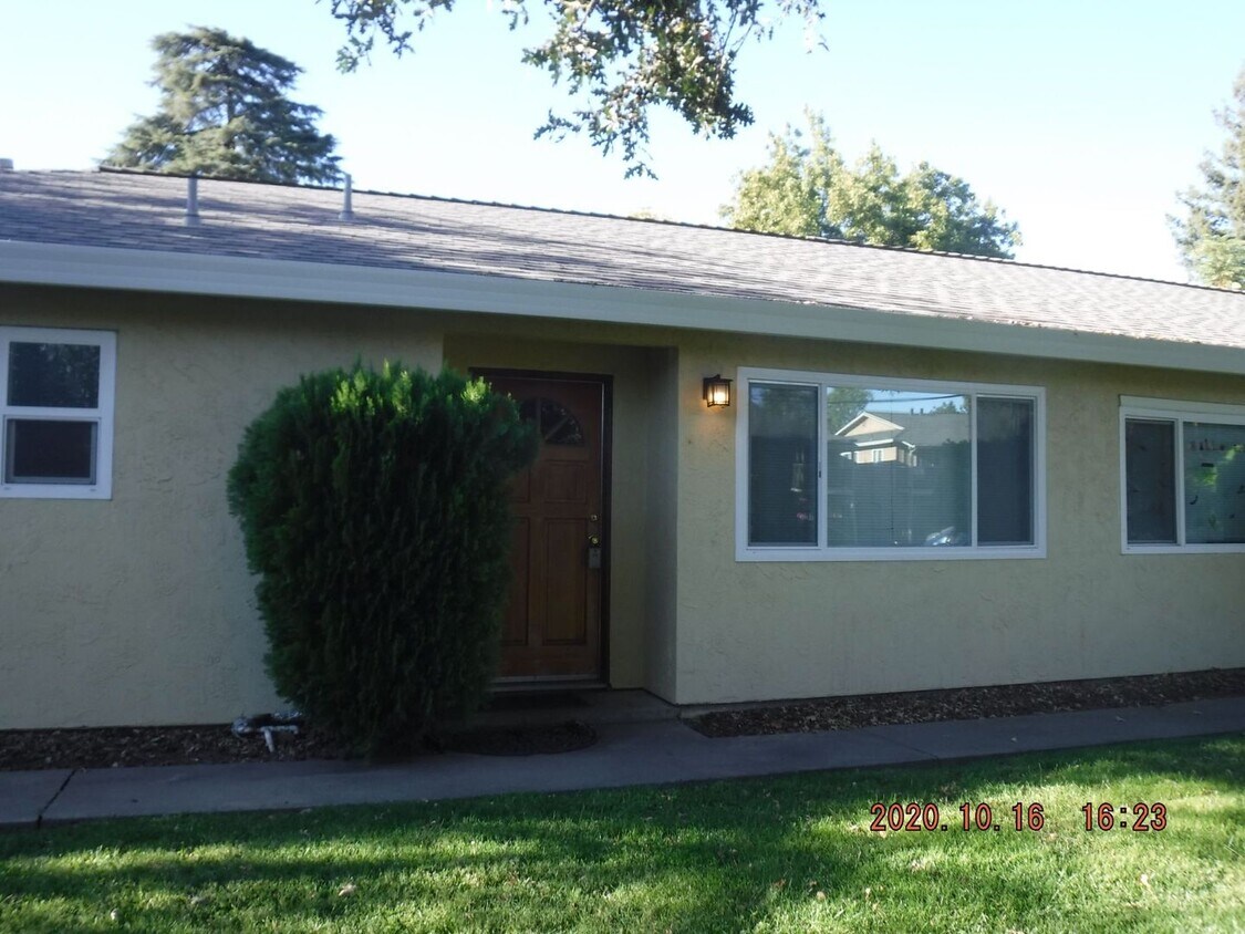 Primary Photo - 1246 W 5th St