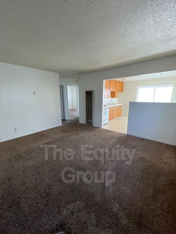 512 E Myrtle Ave Unit D, Visalia, CA 93292 - Condo for Rent in Visalia ...