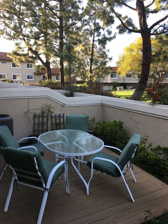 Building Photo - 2 br, 2.5 bath House - 4020 Porte De Palma...