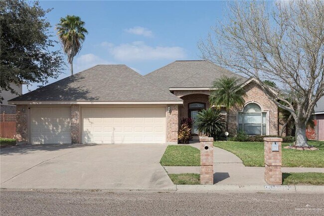 Foto del edificio - 33-25 1/2 E St