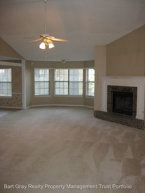 Building Photo - 3 br, 2 bath House - 107 Foxrun Cove