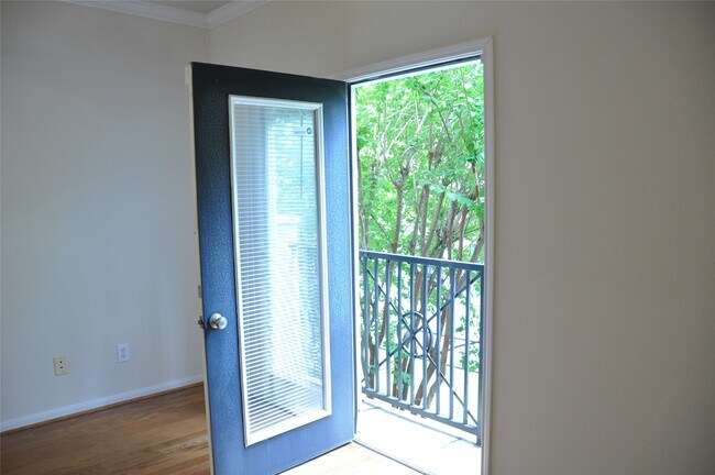 Foto del edificio - 12707 Boheme Dr