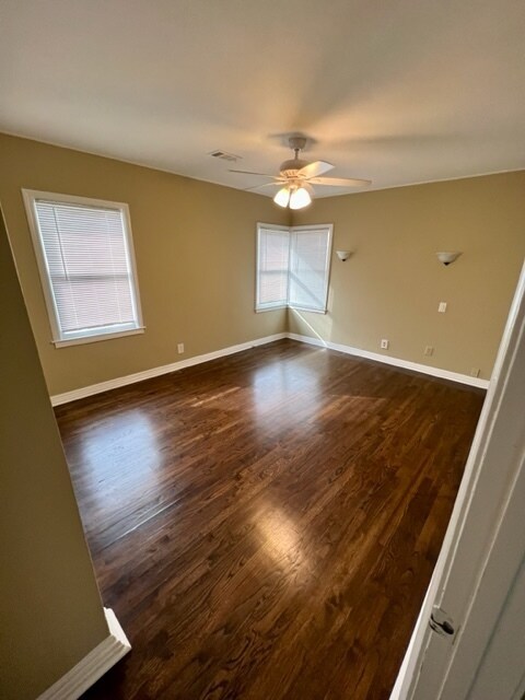 Foto del edificio - 661 burbank circle, smyrna, ga 30080
