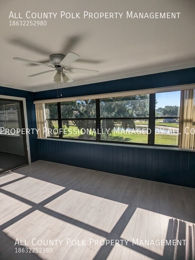 Foto del edificio - 6045 Topher Trail