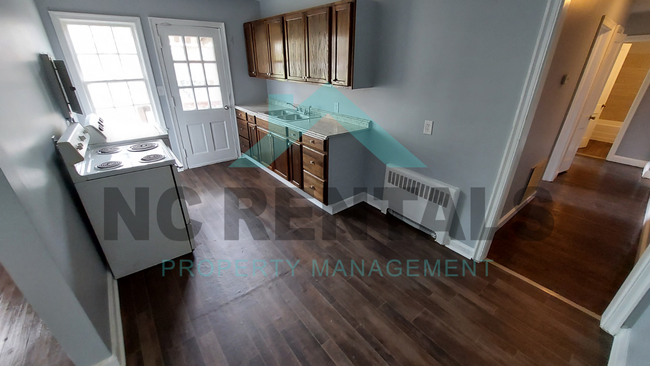 Building Photo - 601 Chestnut Dr