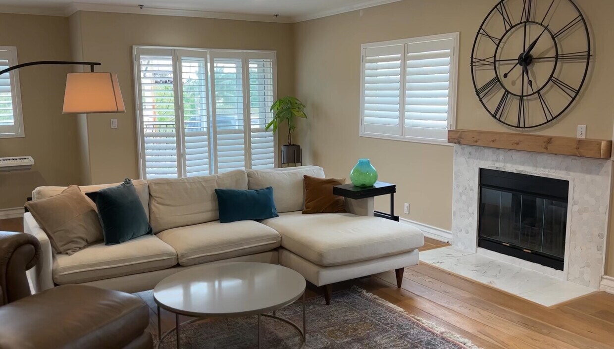 Foto principal - 2480 S Centinela Ave