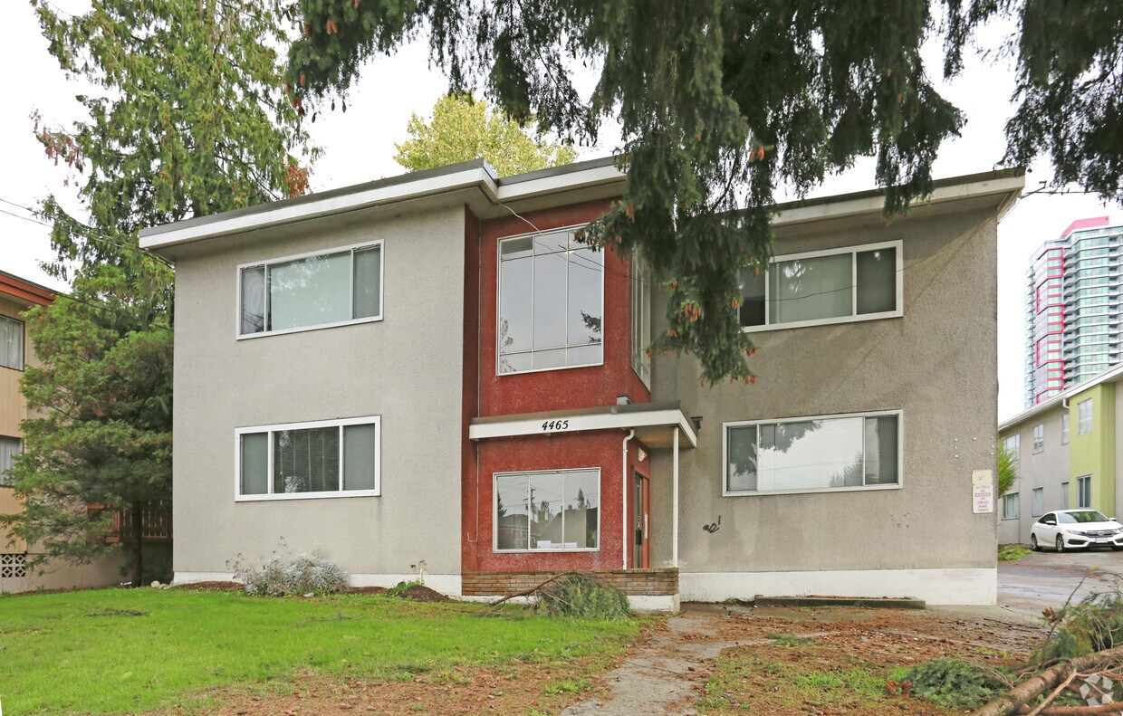 Photo du bâtiment - 4465 Imperial St