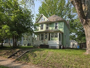 Building Photo - 422 Baltimore St