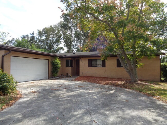 Foto del edificio - 8242 Barracuda Rd