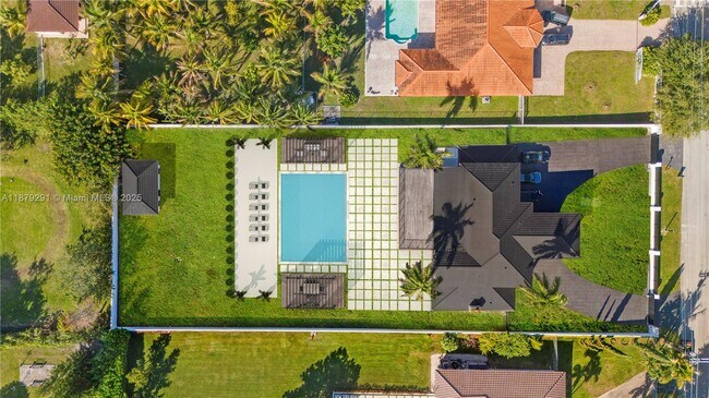 Foto del edificio - 150 NW 123rd Ave