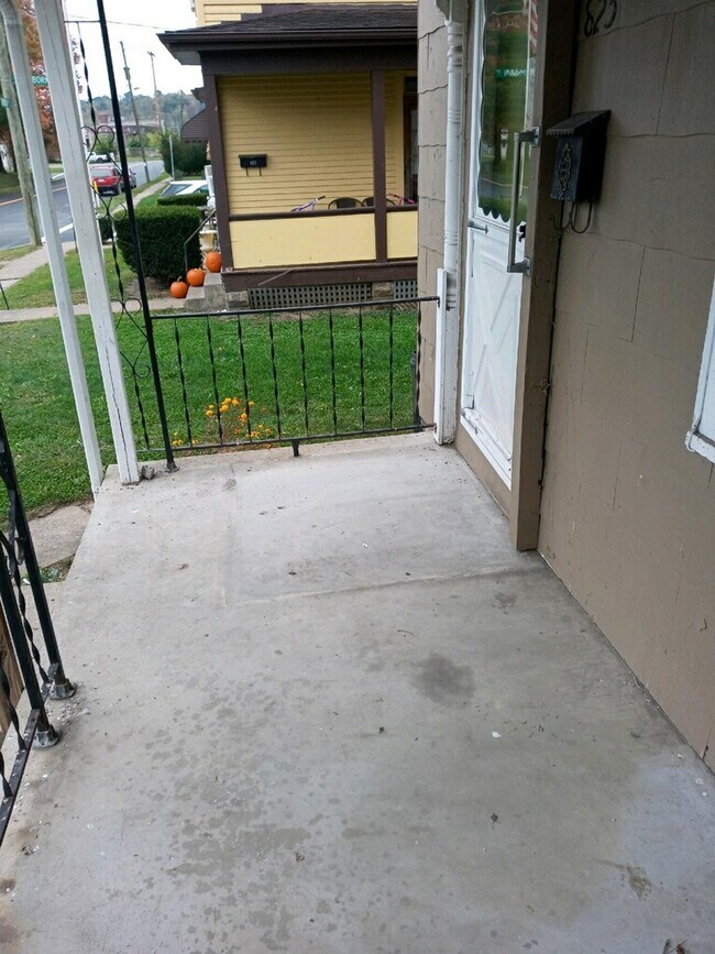 825 Dryden Rd, Zanesville, OH 43701 Townhome Rentals in Zanesville OH