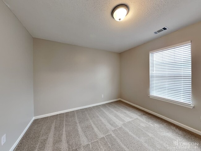Building Photo - 1840 Lily Stem Trail NE