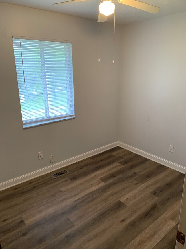 Building Photo - 3030 Wilson Rd