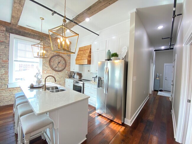 Foto del edificio - 132 Goldsboro St SW