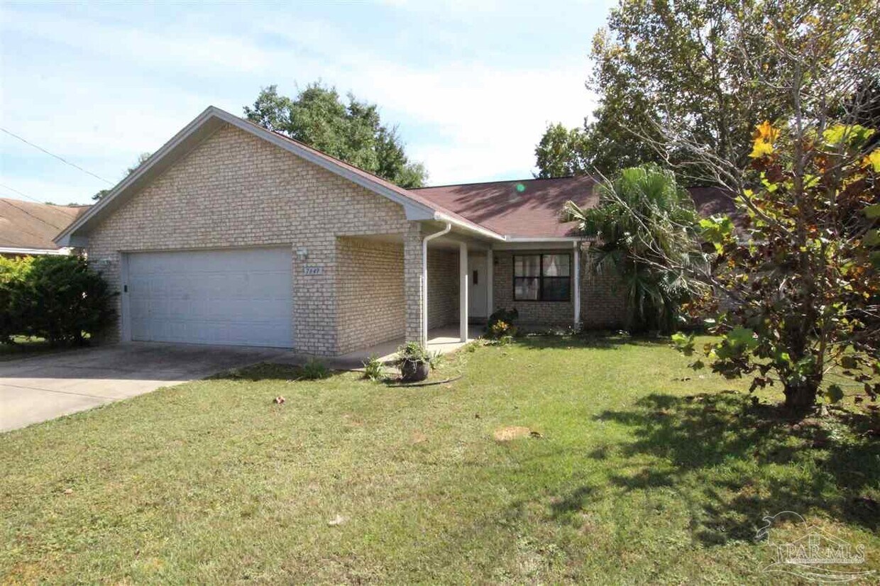 Primary Photo - 7649 Old Hickory Dr