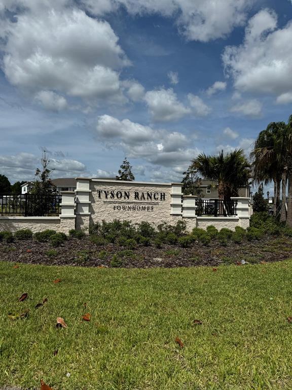 Foto del edificio - 4409 Campsite Lp