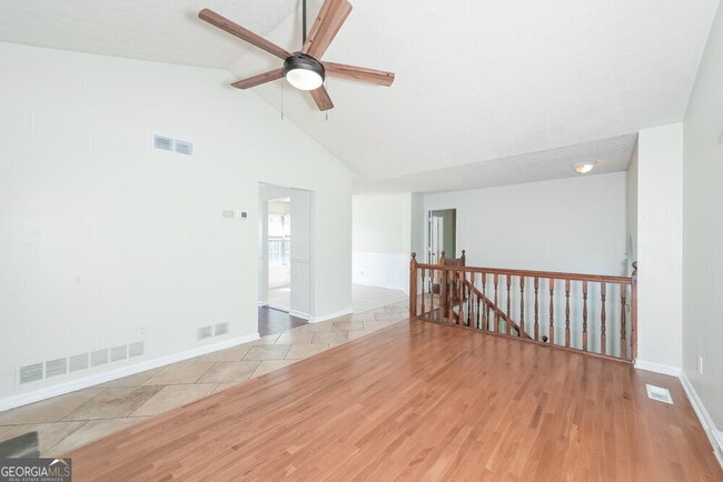 Building Photo - 3905 Saddlecreek Dr