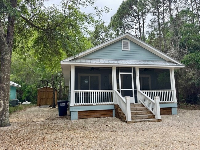 Building Photo - 174 Sawyer Ln