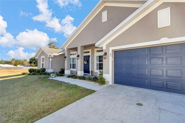 Building Photo - 25 NW 45th Loop