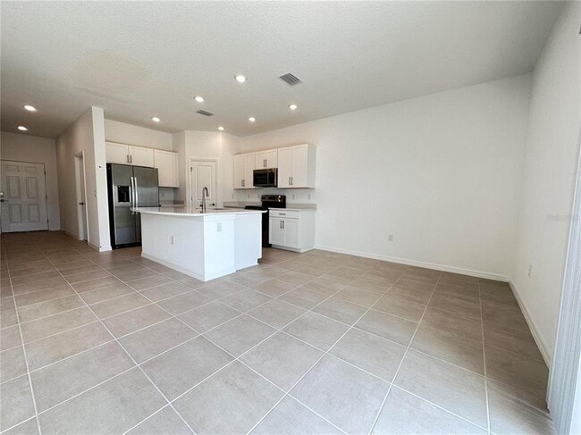 Building Photo - 5691 Archipelago St