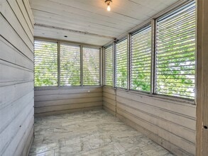 Building Photo - 5224 Bernardo De Galvez Ave