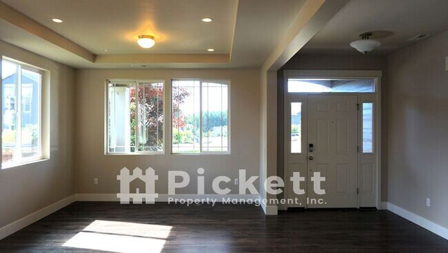 Foto del edificio - Beautiful 4 Bedroom Home in Vinland Point