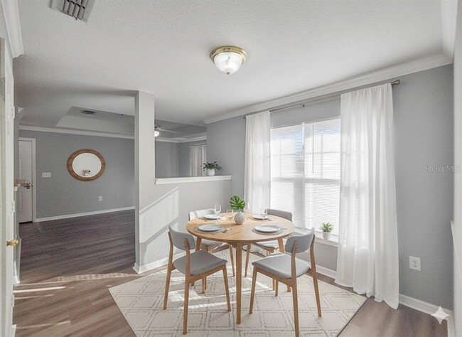 Foto del edificio - 3700 Castle Pines Ln