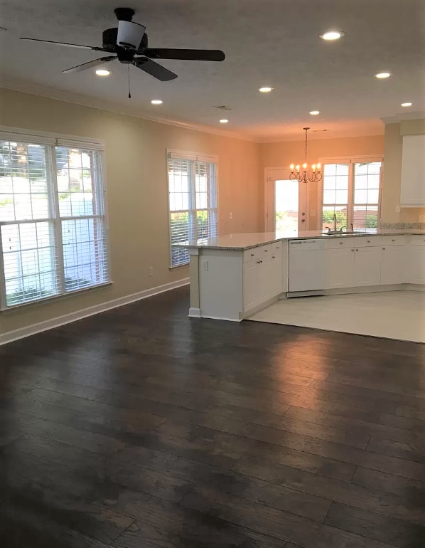 Building Photo - 1601 Over Cup Cir