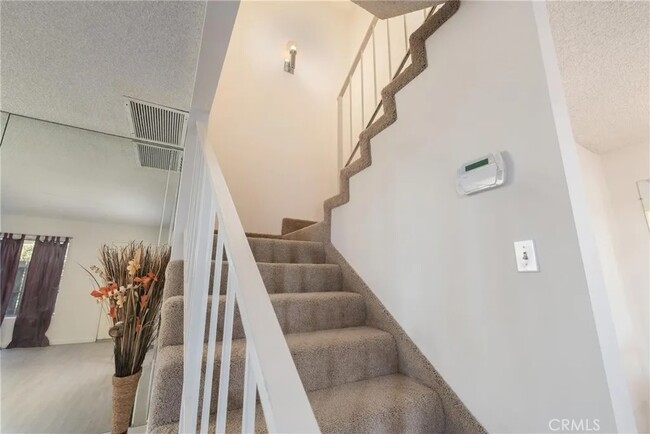 stair case - 7301 Lennox Ave