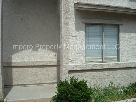 Primary Photo - 7347 N Black Canyon Hwy