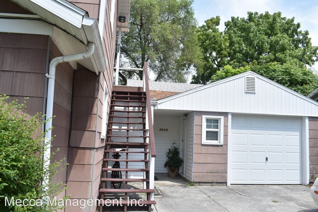 Primary Photo - 1 br, 1 bath Apartment - 447 & 453 S Prospect