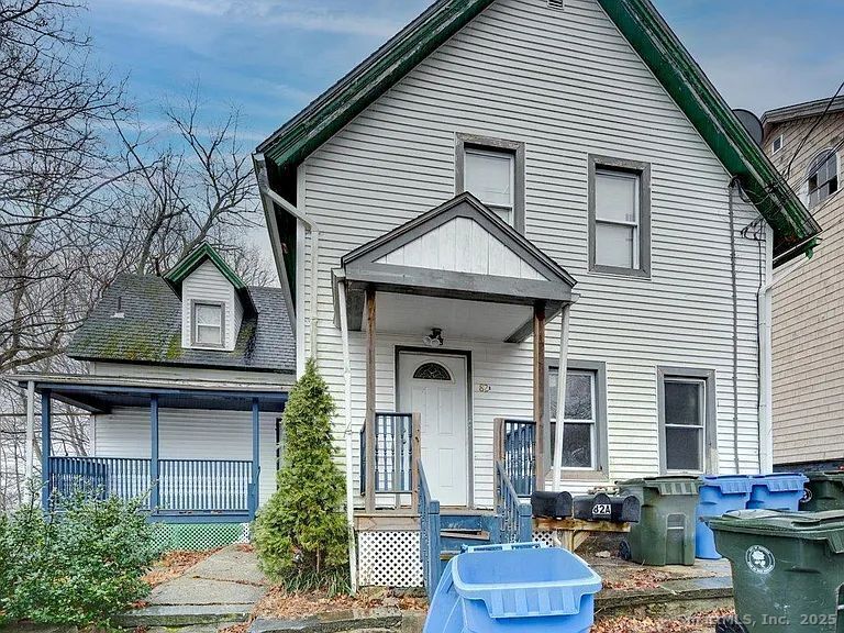 Primary Photo - 82 6th St