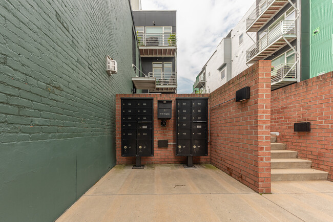 Foto del edificio - 121 W Kingsley St