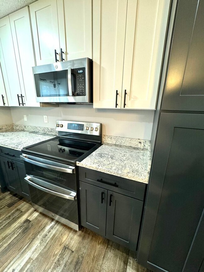 Foto del edificio - Beautifully Remodeled 3BD/2BA Home in Ocean Springs, MS