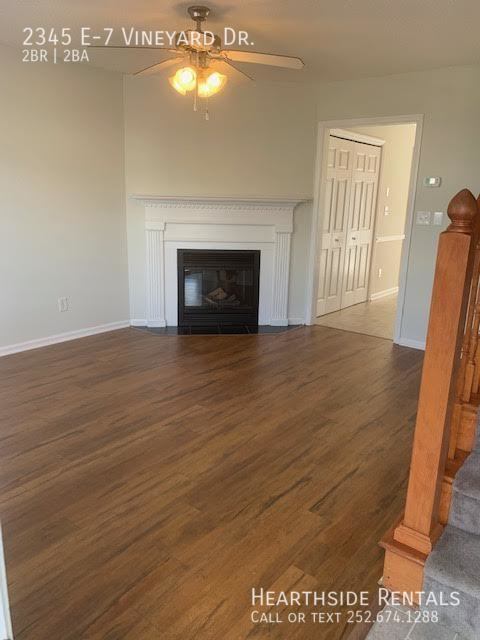 Foto del edificio - 2345-2E-7 Vineyard Dr