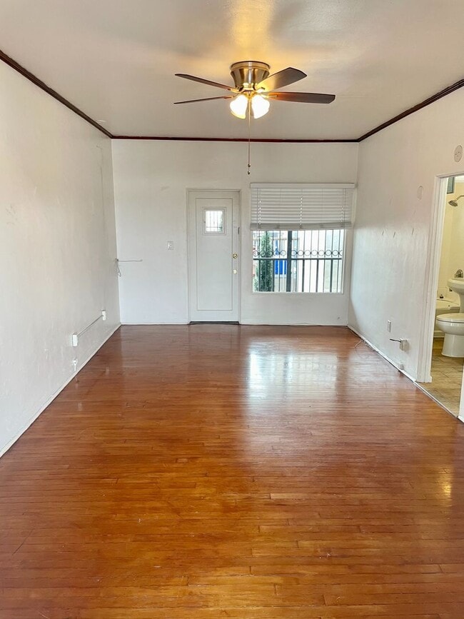 Building Photo - 1 bed 1 bath Kensington