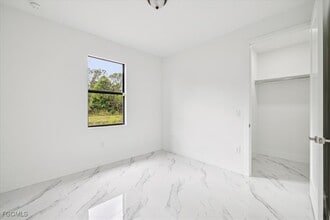 Building Photo - 1436 Graham Cir