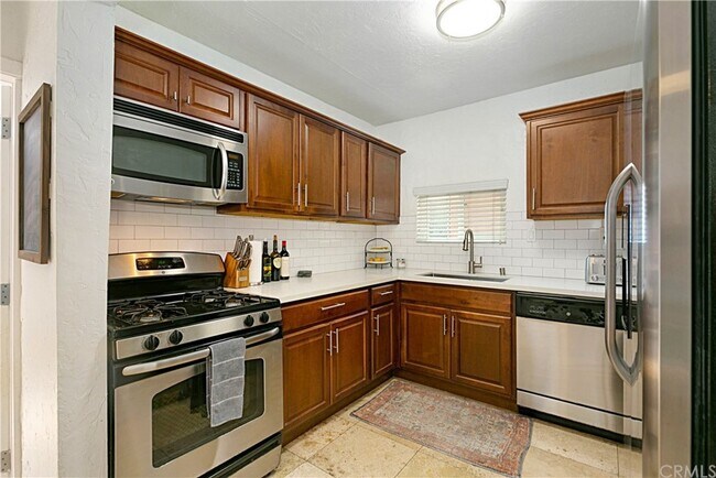 Foto del edificio - 1610 E 61st St