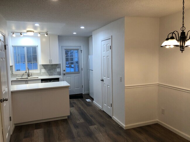 Kitchen and Dinning Room - 9040 W Dartmouth Pl