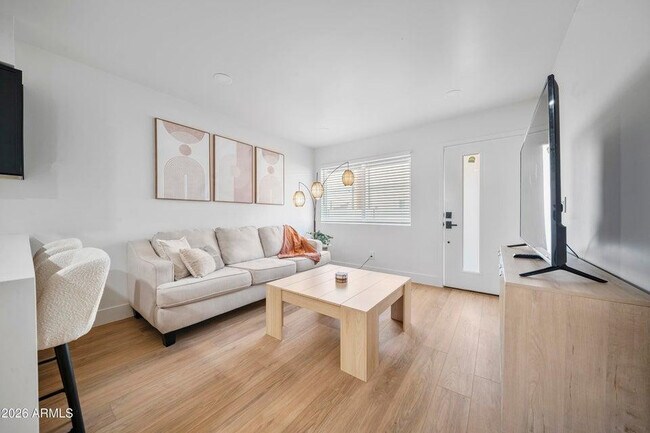 Foto del edificio - 3110 N 37th St
