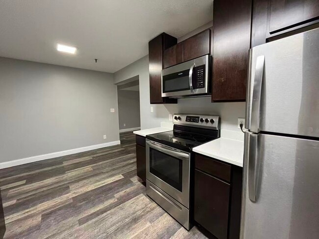 Foto del edificio - 1360 Brook St