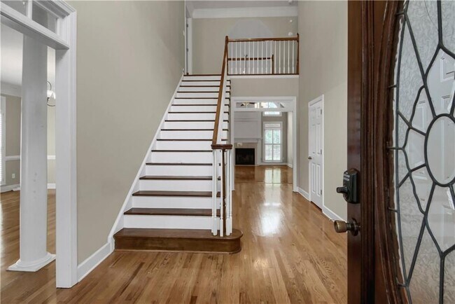 Foto del edificio - 312 Declaire Way NE
