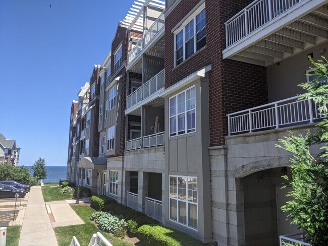 4-story building. Unit 402 - 3872 S Lake Dr