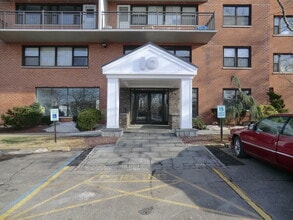 Building Photo - 10 Ocean Blvd
