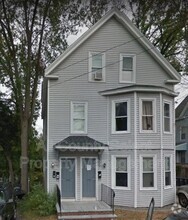 Building Photo - 143 S Elm St